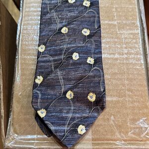Ermenegildo Zegna Dark Floral Tie